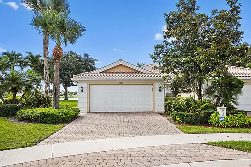 8270 Eleuthera Ln Photo 1