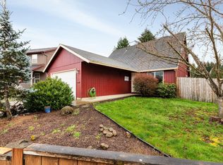 355 W Cosmo St, Lafayette, OR 97127