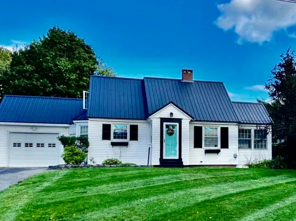 73 Hillside Street, Presque Isle, ME 04769