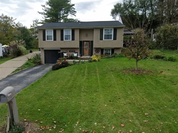35 Deer Park Dr, Cheswick, PA 15024