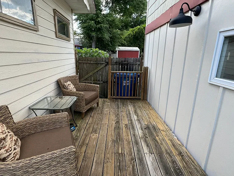 2101 Metts Ave — Photo 13