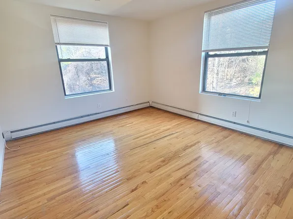 (undisclosed Address), Bronxville, NY 10708