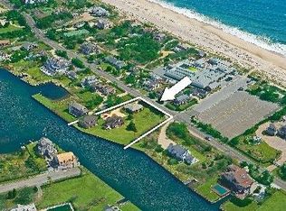 61 Dune Rd, Quogue, NY 11959