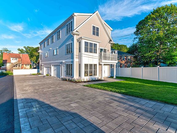 2nd image of 5 Vassall St #5