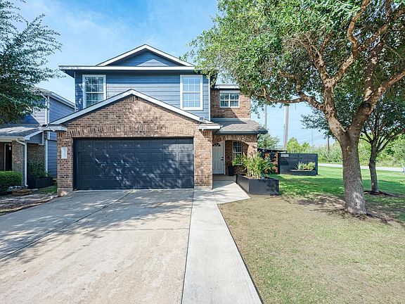2nd image of 12201 Paloma Blanca Way