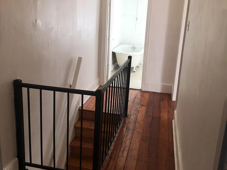 2602 E York St — Photo 8