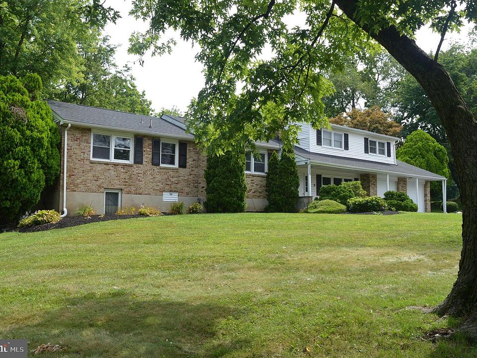 1st image of 1809 Newport Rd