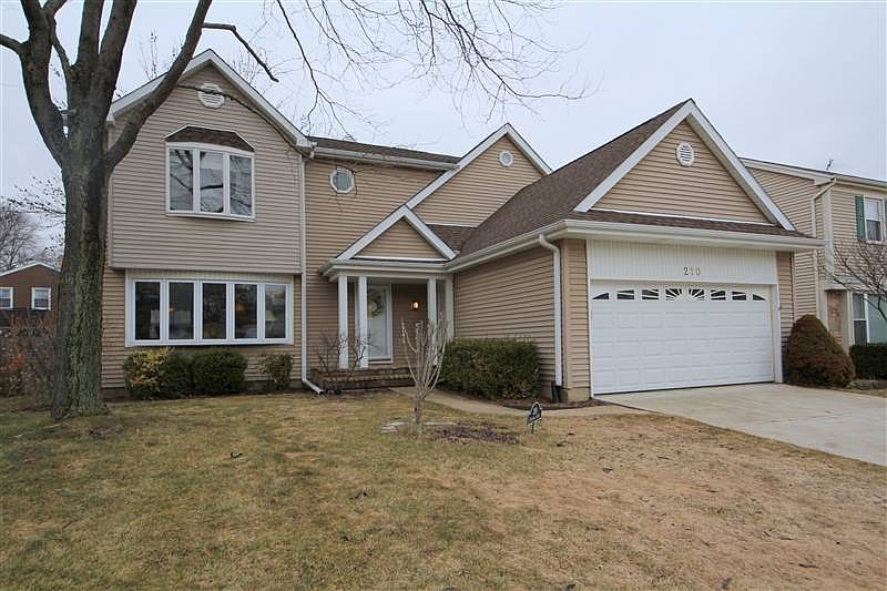 1st image of 210 Ashland Ct