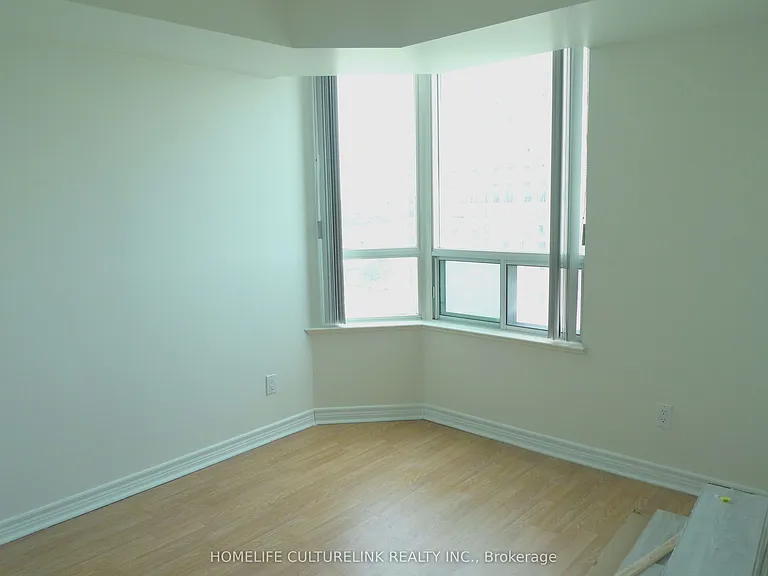 68 Corporate Dr #1929 — Photo 11