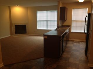 3919 S Cedar Crest Cir, Independence, MO 64055