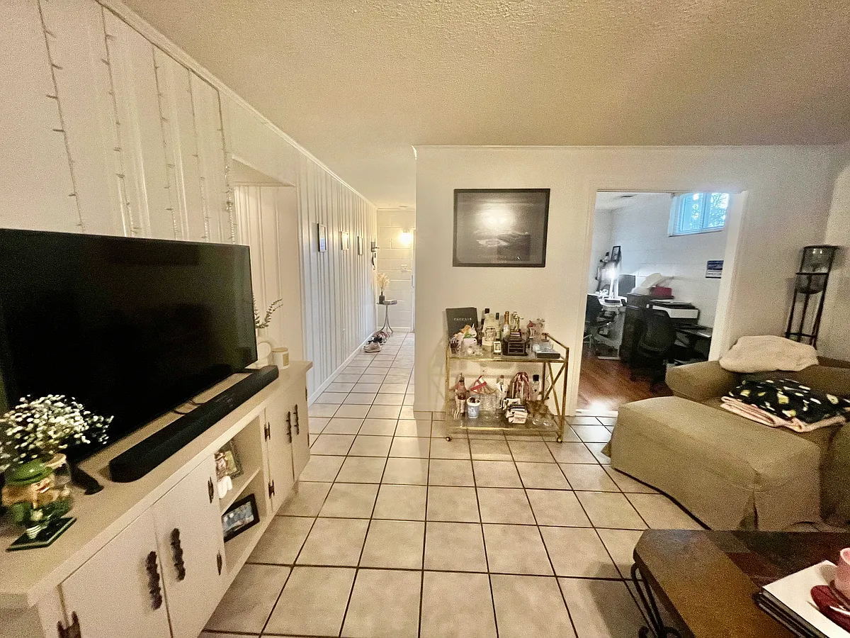 Building Photo - 131 Purefoy Rd #C