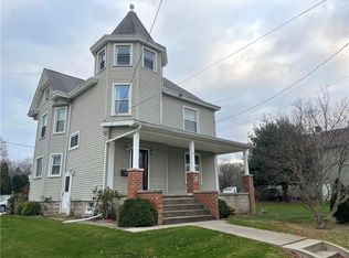 1523 W Ridge Ave, Sharpsville, PA 16150