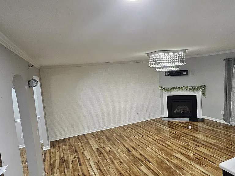 2304 Ferdinand Dr — Photo 11