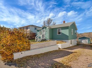 811 Blaine Ave, Rapid City, SD 57701