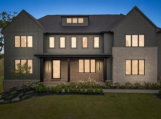 6520 Red Maple Ln, Bloomfield Hills, MI 48301