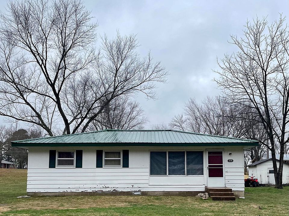 2nd image of 17421 Edgewood Dr