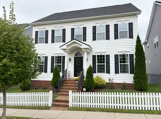 22856 Glacier Lily Dr, Clarksburg, MD 20871