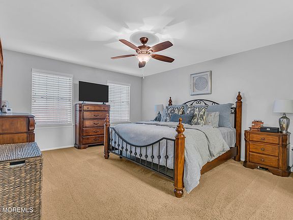 4th image of 1164 Satinwood Lane