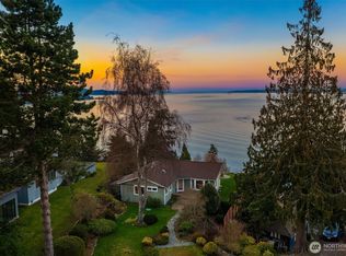 10628 SW Cowan Road, Vashon, WA 98070