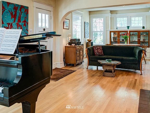 5th image of 1400 Brooklane