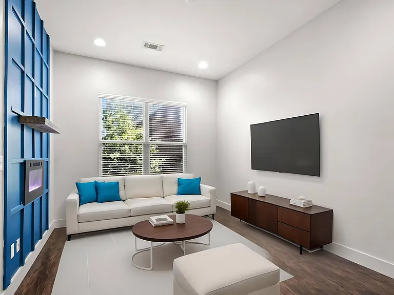 State Street Flats Apartments Living Room