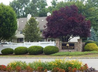 122 Willow Spgs #122, New Milford, CT 06776