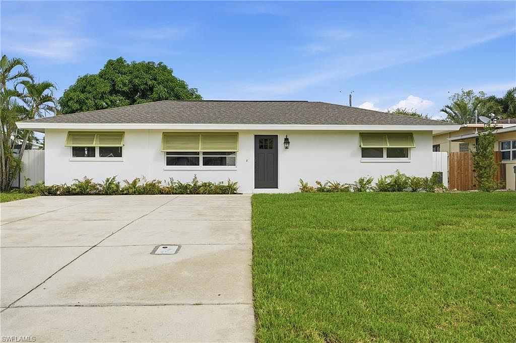 1205 Hilltop DR, Naples, FL 34103 | MLS #225077287 | Zillow
