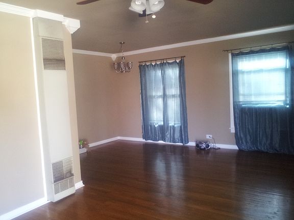 2nd image of 1034 Greer St