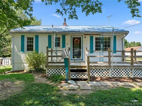 814 N College Avenue, Salem, IN 47167