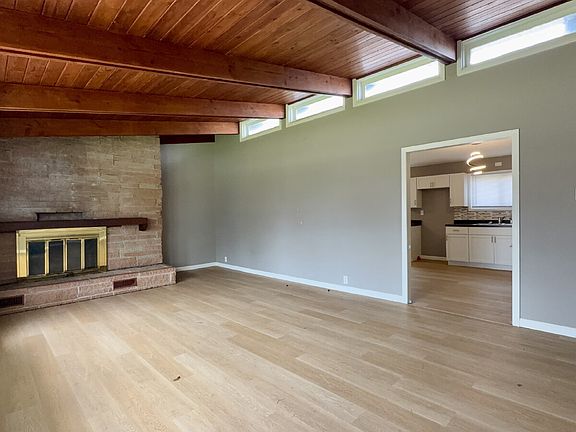 5th image of 7006 W Lancaster Ave