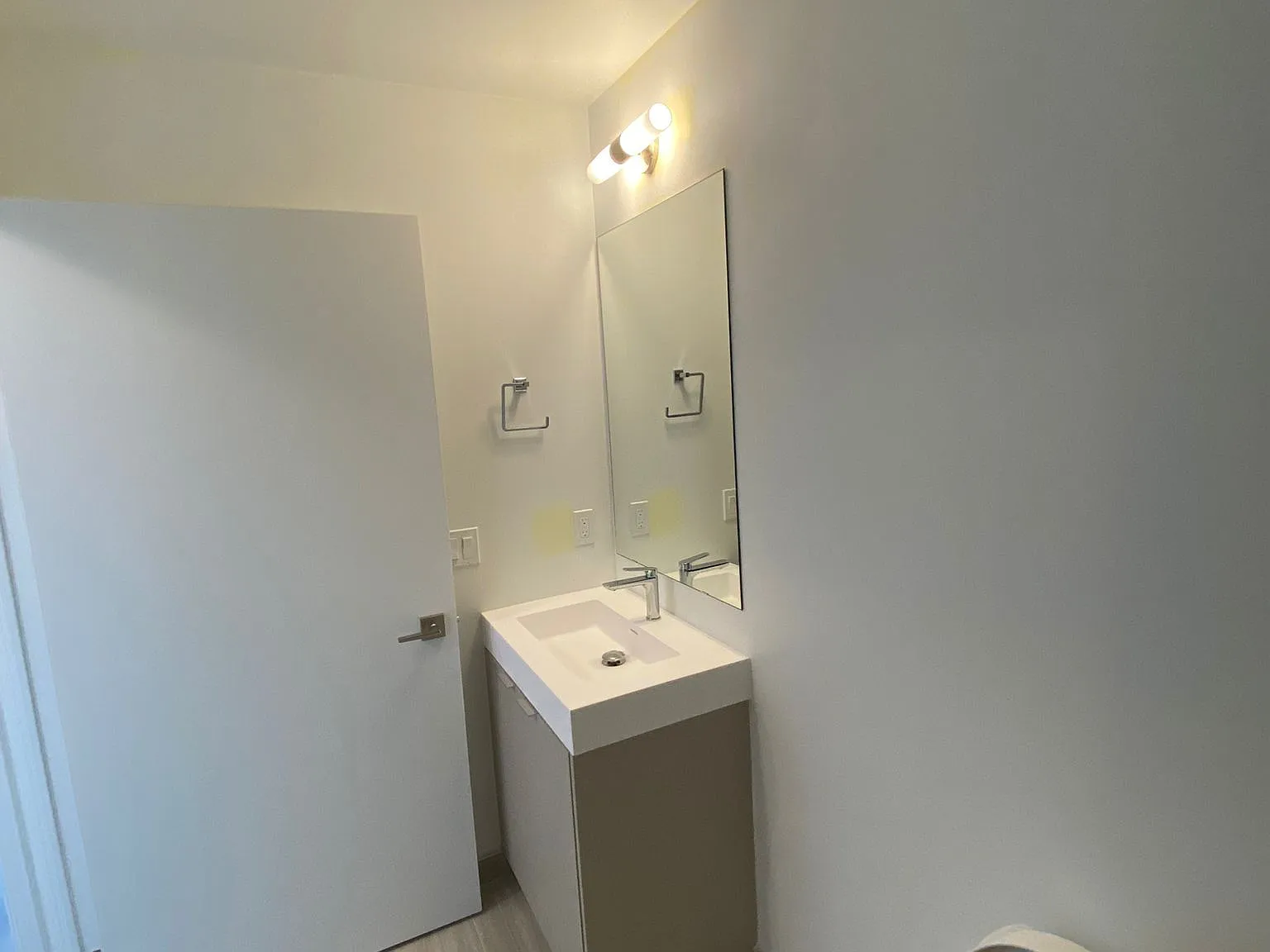 2 bed, $2,250 — Photo 3