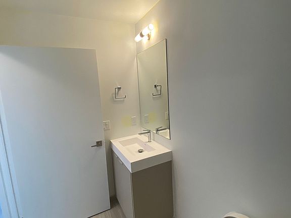3rd image of 474 Caldari Rd #313