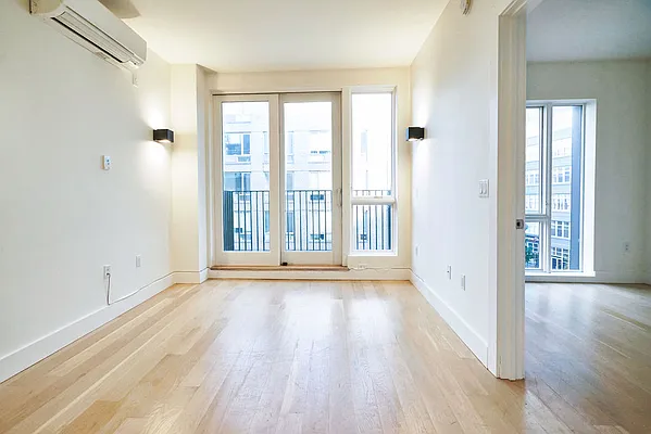 Rented by Lodger Corp | media 15