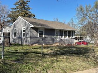 1213 Stack Ave, Salina, KS 67401