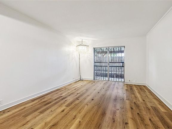 2nd image of 3320 N Arnoult Rd APT 122