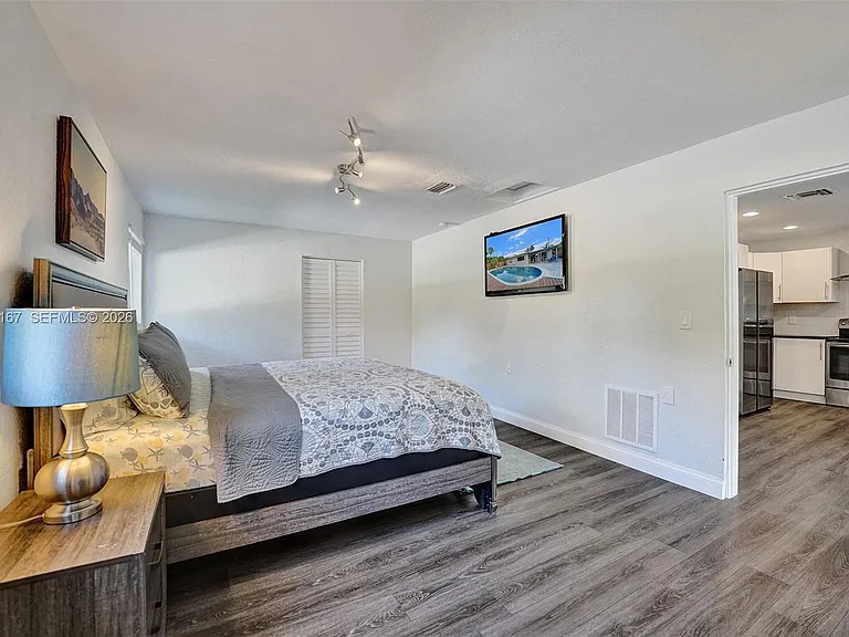 3730 SW 47th Ct — Photo 44