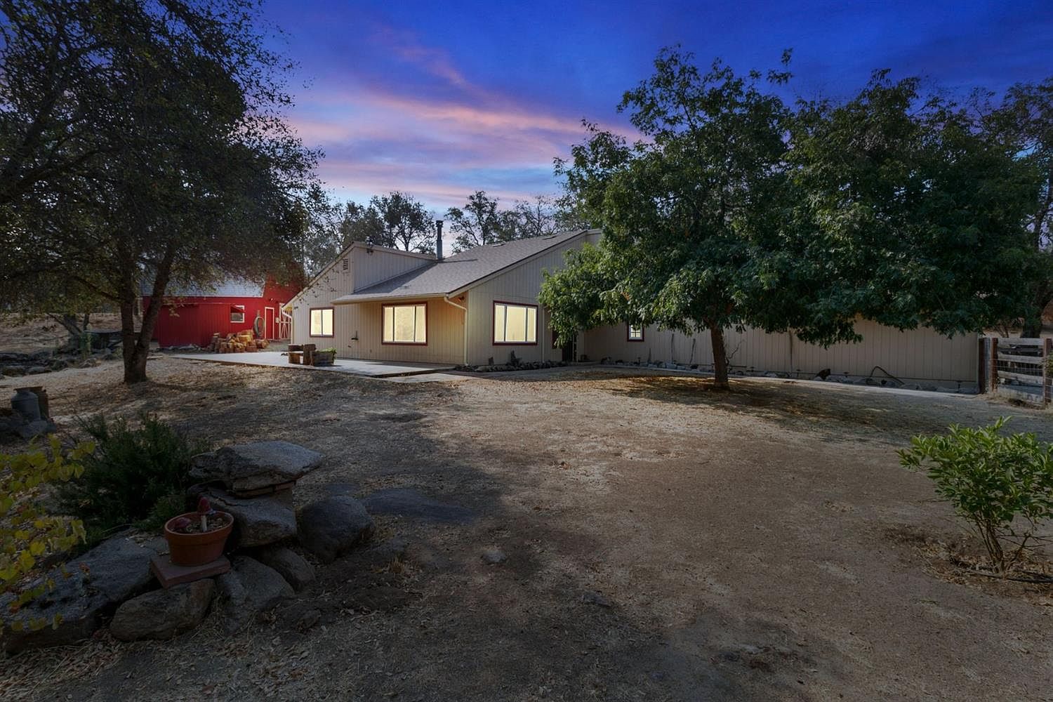 31814 Lockwood Ln, Prather, CA 93651 Zillow