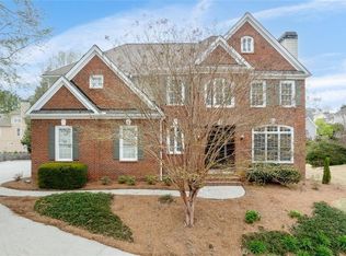 3246 Copper Creek Ln, Buford, GA 30519