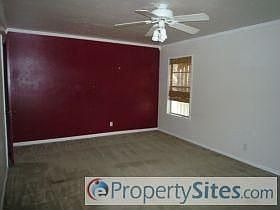 5th image of 10815 Pinehill St
