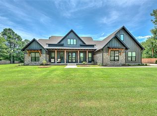 5503 W County Line Rd, Springdale, AR 72762