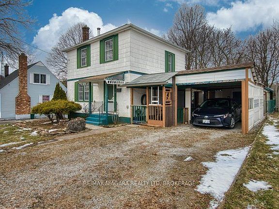 2nd image of 6159 Toby Cres