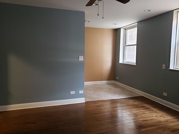 2nd image of 4024 N Ashland Ave APT A7