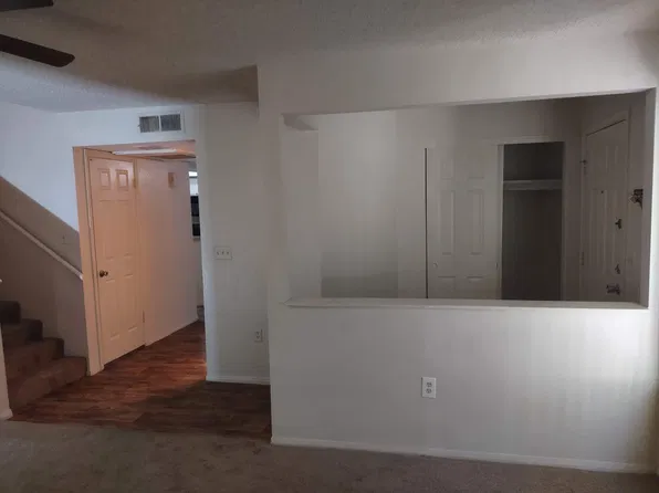 1331 W Baseline Rd, Mesa, AZ