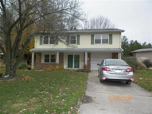 802 E Jefferson St photo 1