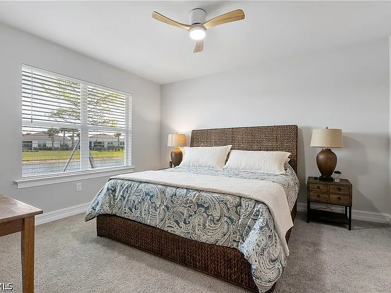 17639 Wild Iris Ln — Photo 18