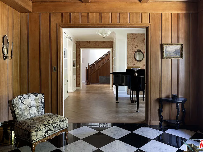 10030 Toluca Lake Ave — Photo 10
