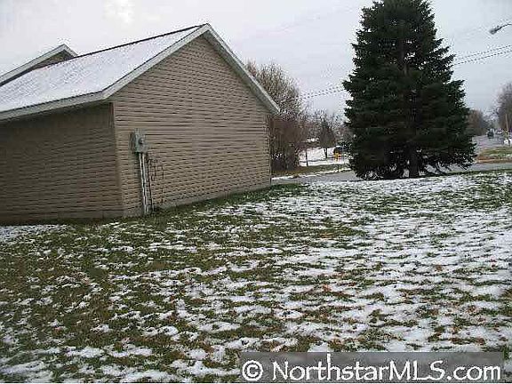 2nd image of 520 RAILROAD ST. N.W.