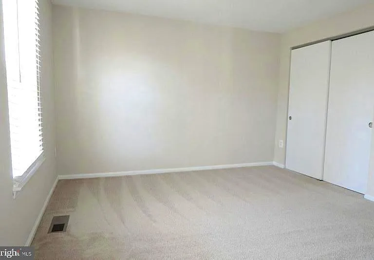 17325 Sandy Knoll Dr — Photo 12