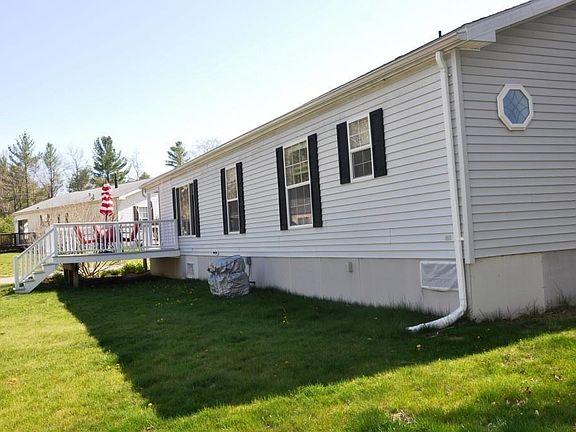 4th image of 903 Blueberry Cir