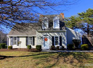 3201 Winterberry Dr, Roanoke, VA 24018